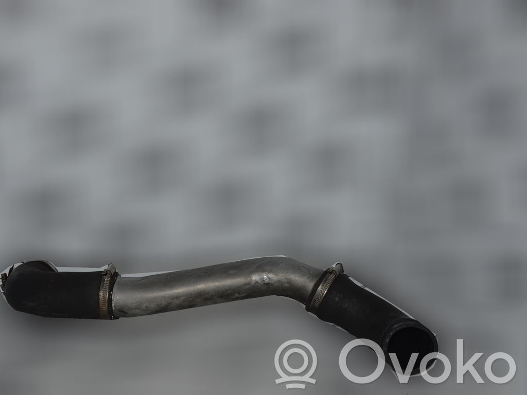 Intercooler hose/pipe