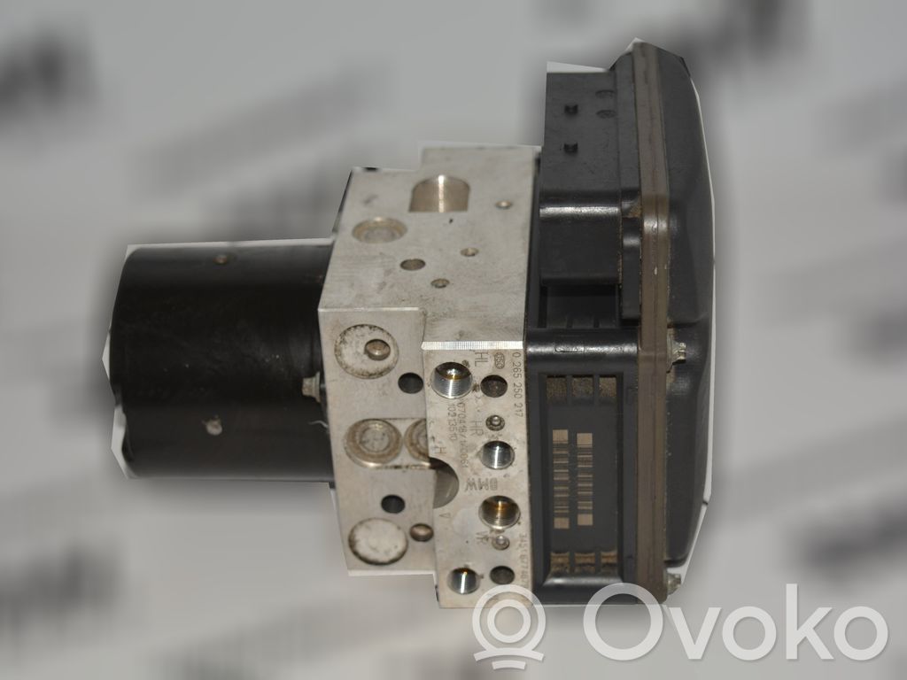 BMW 5 E60 E61 ABS Pump 