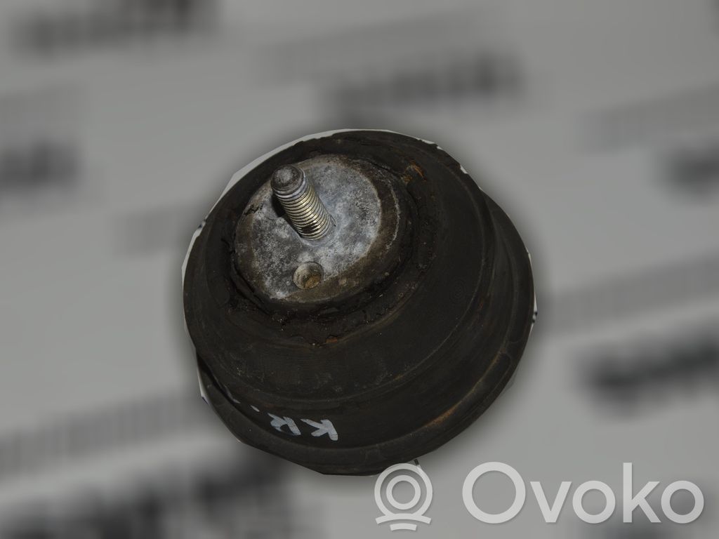 BMW 3 E46 Engine mount bracket 