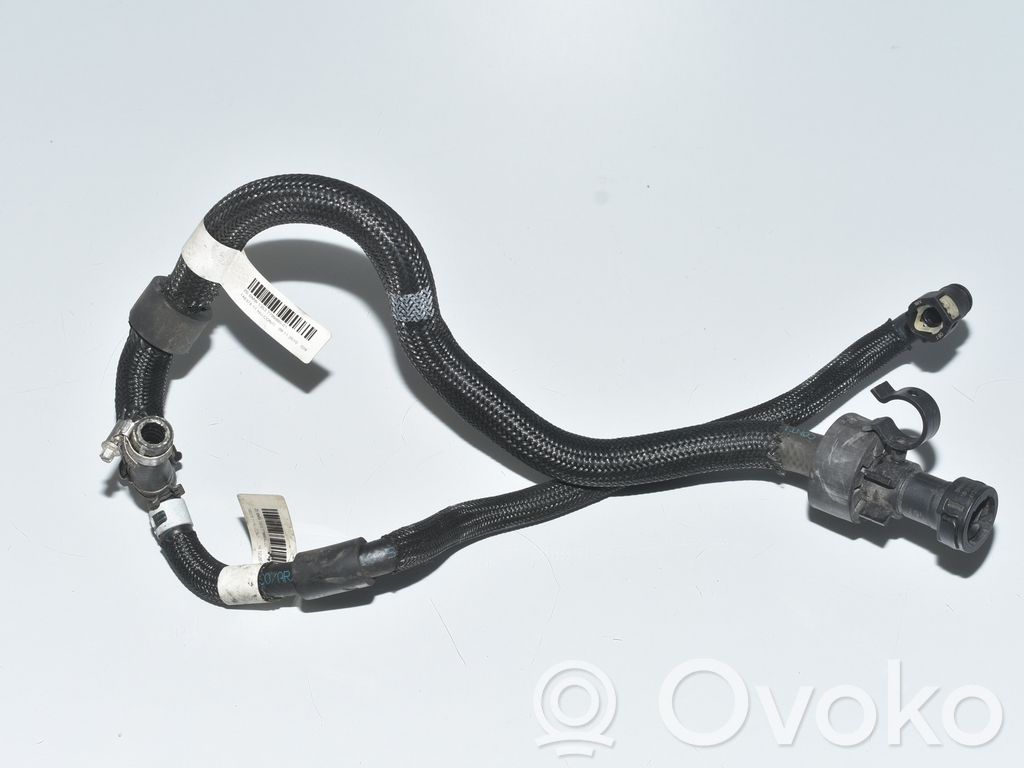 BMW 3 E90 E91 Polttoaineputken letku 