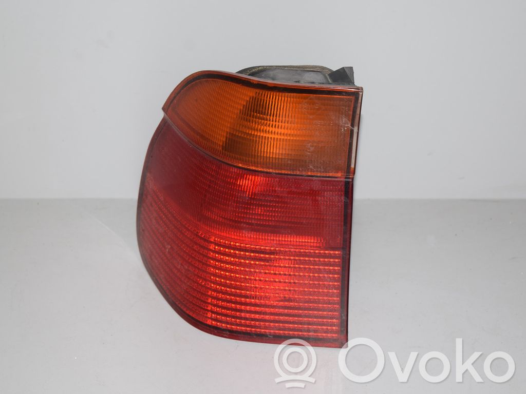 Rear/tail lights