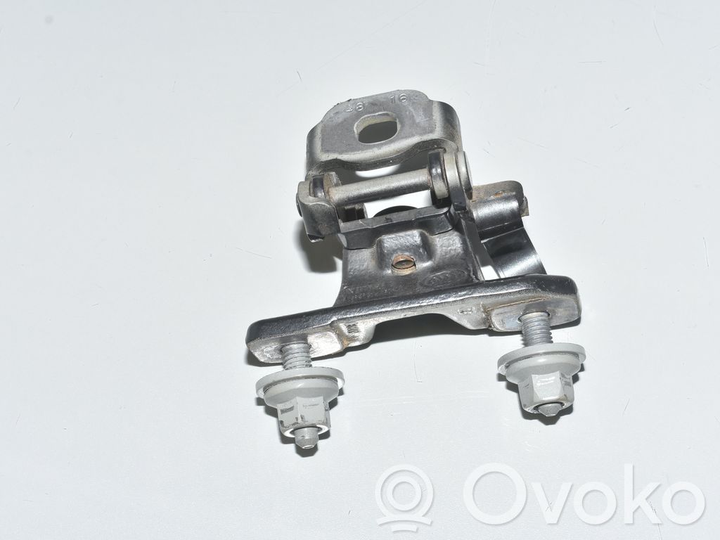 Tailgate/trunk/boot hinge   7318931,7349449,41007349449