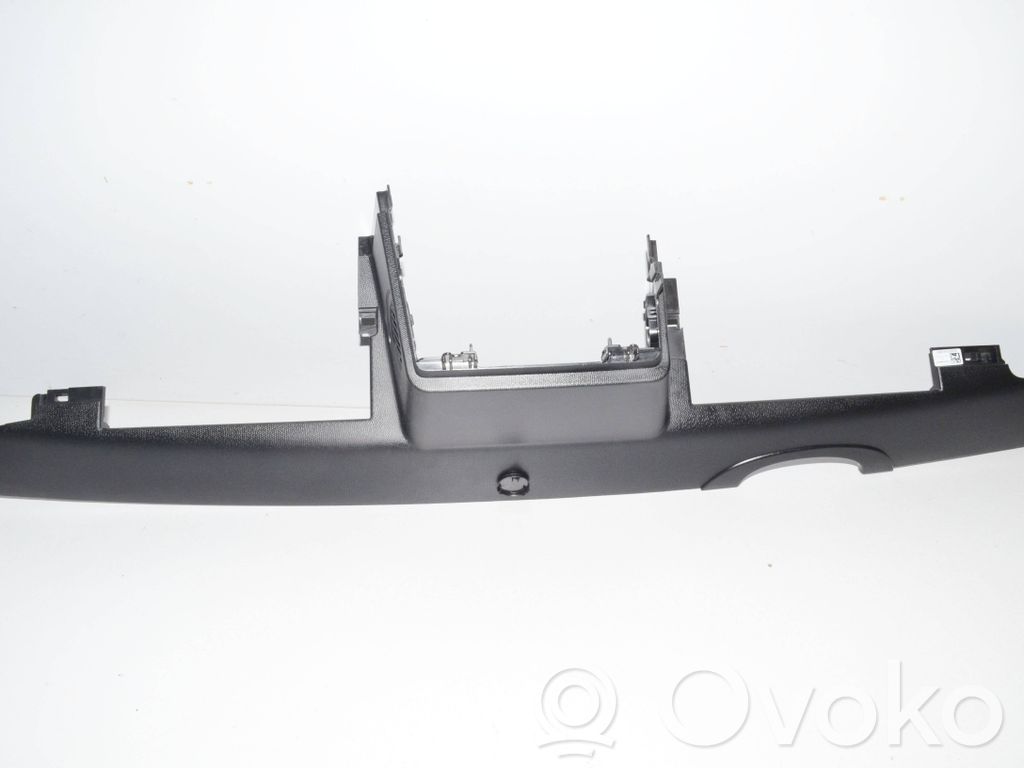BMW i3 Panelės apdailos skydas (apatinis) 