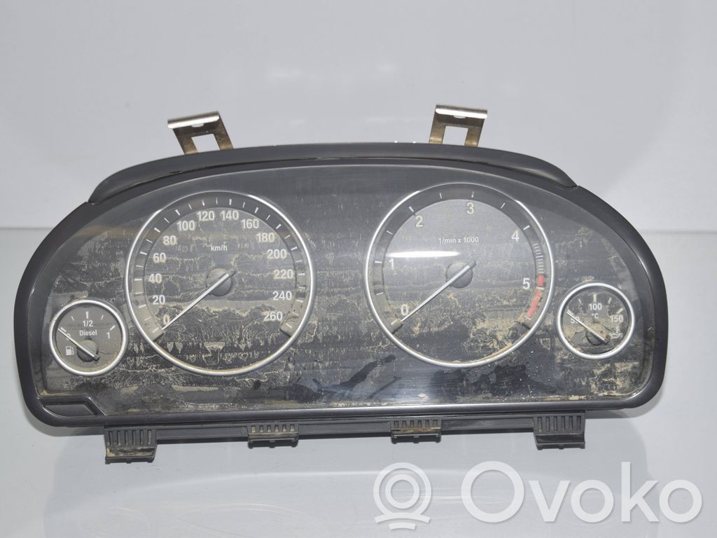 BMW 5 GT F07 Geschwindigkeitsmesser Cockpit 