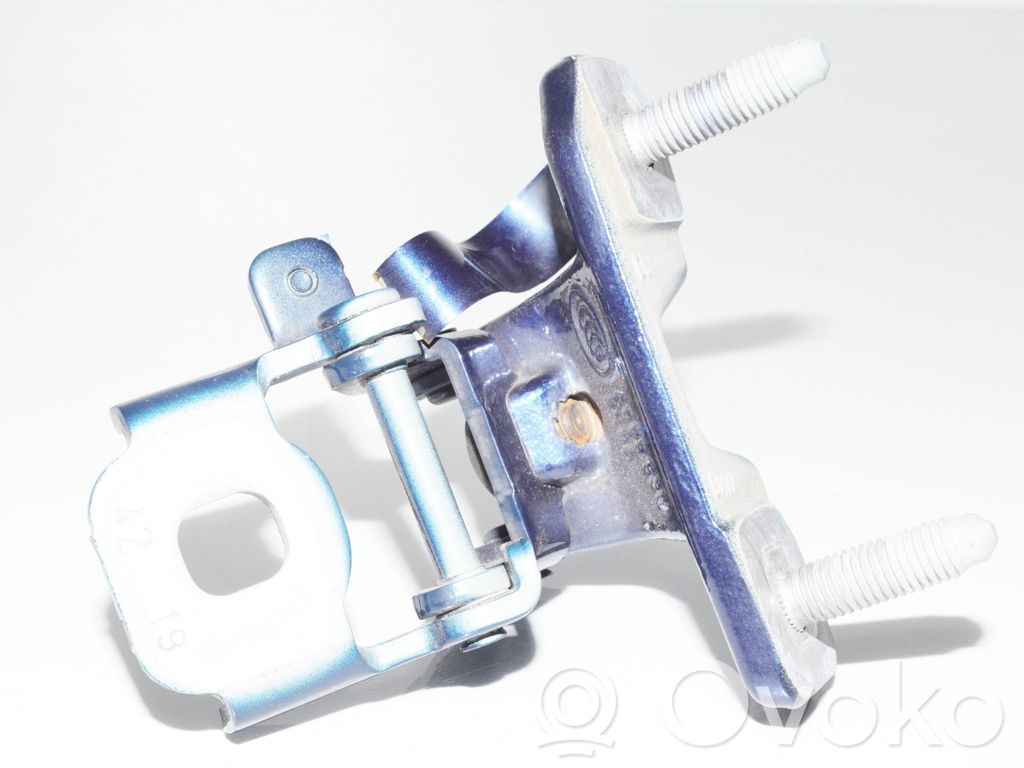 BMW 2 F46 Tailgate/trunk/boot hinge 
