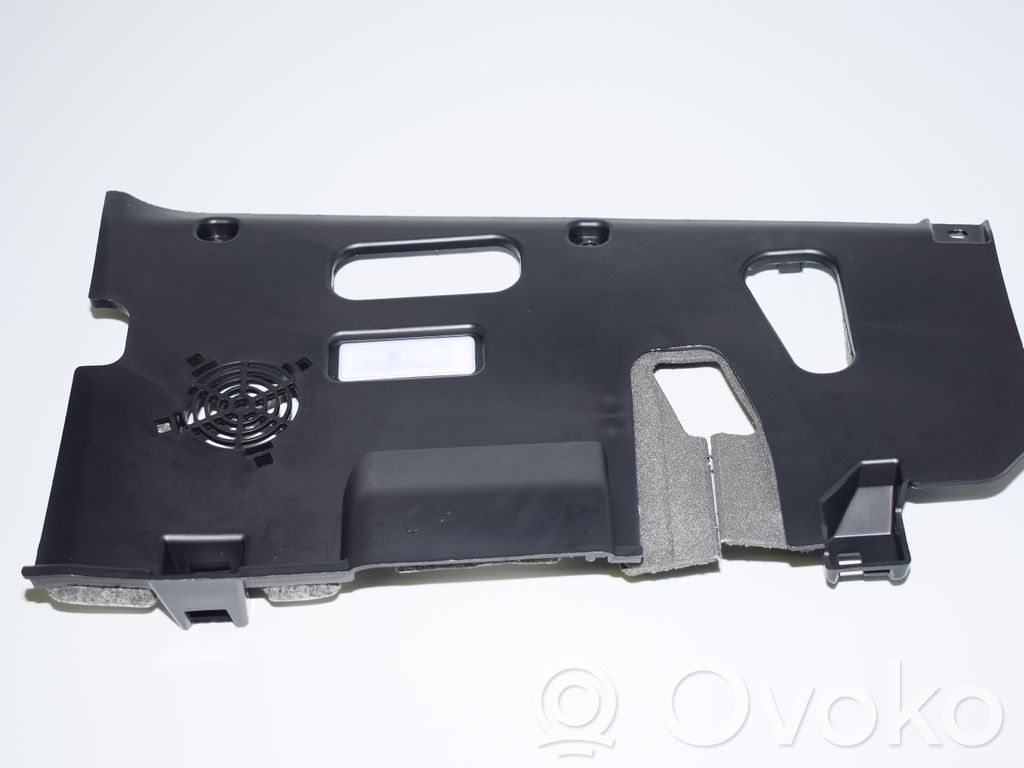 BMW X6 F16 Element deski rozdzielczej / dół 