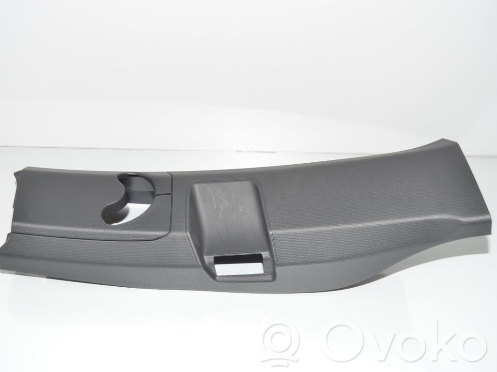 BMW i3 (B) statramsčio apdaila (viršutinė) 