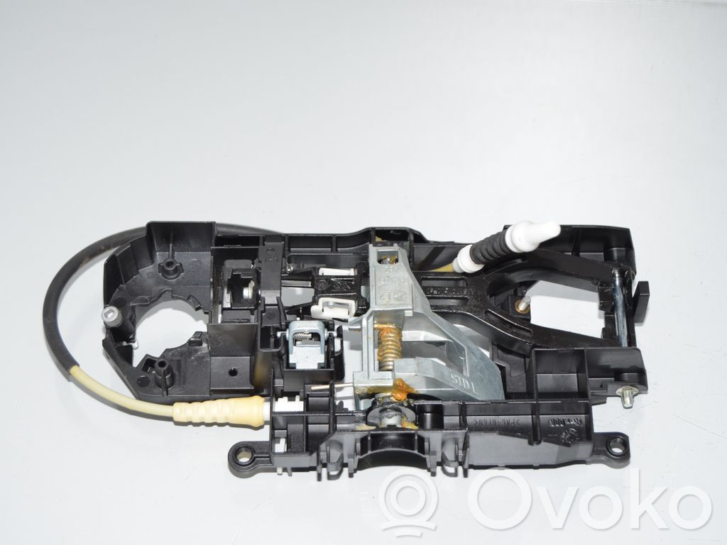 BMW 5 F10 F11 Klamka/wspornik zewnętrzny drzwi tylnych 