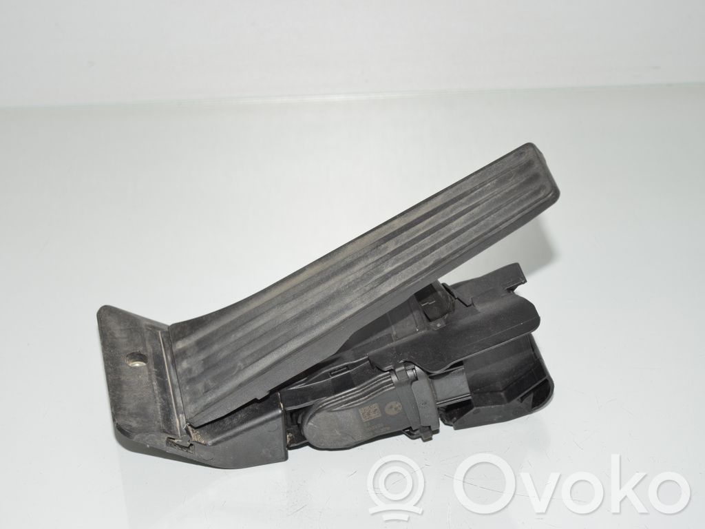 BMW 3 F30 F35 F31 Akceleratoriaus pedalas 
