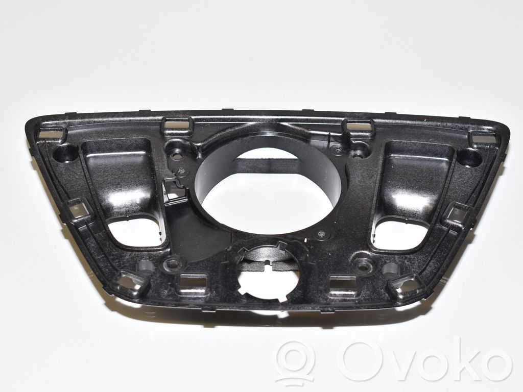 BMW X7 G07 Subwoofer grill/trim 