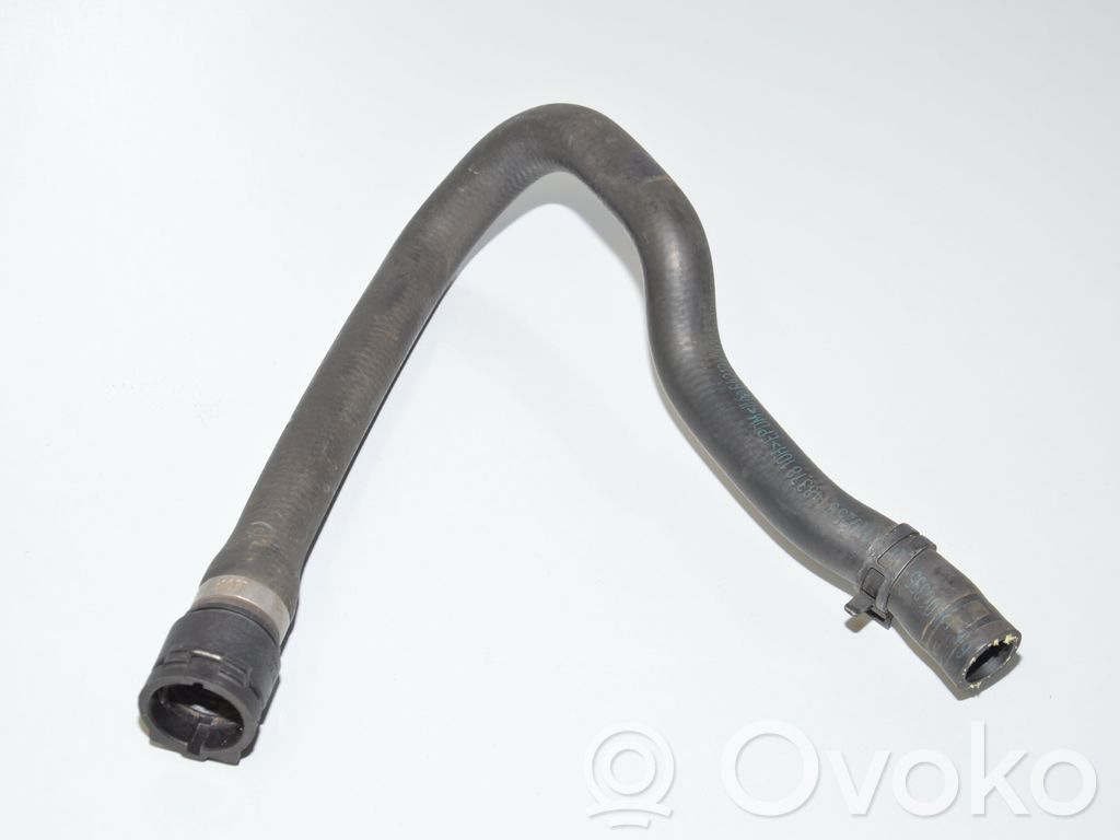 BMW X3 E83 Engine coolant pipe/hose 