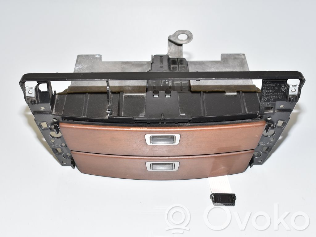 BMW 7 E65 E66 Dashboard storage box/compartment 