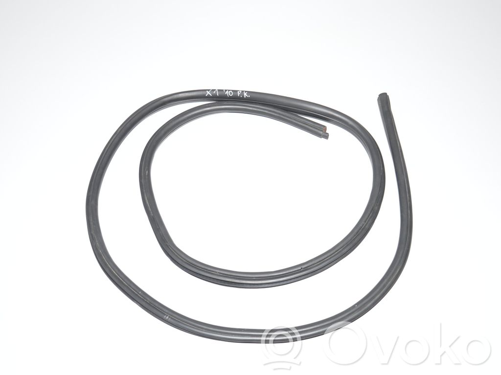 BMW X1 E84 Joint en caoutchouc de corps de porte avant 