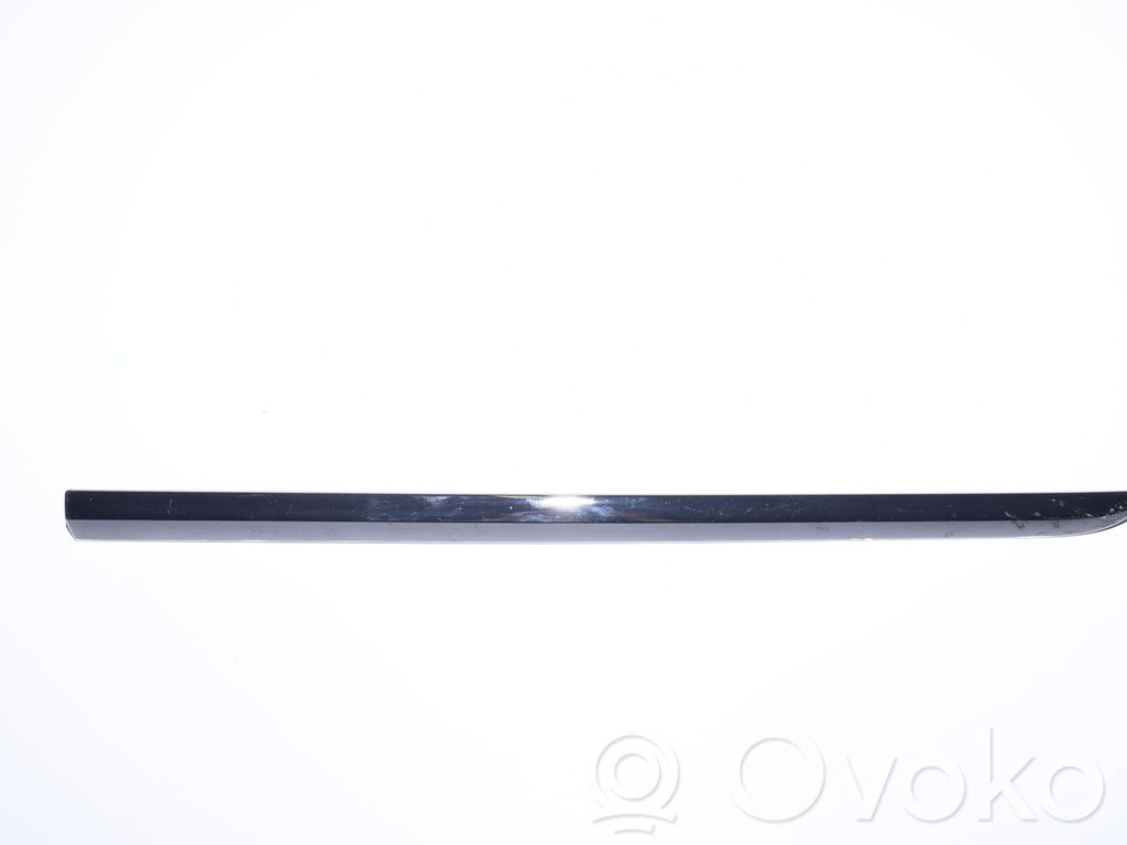 BMW 7 G11 G12 Listwa drzwi tylnych 