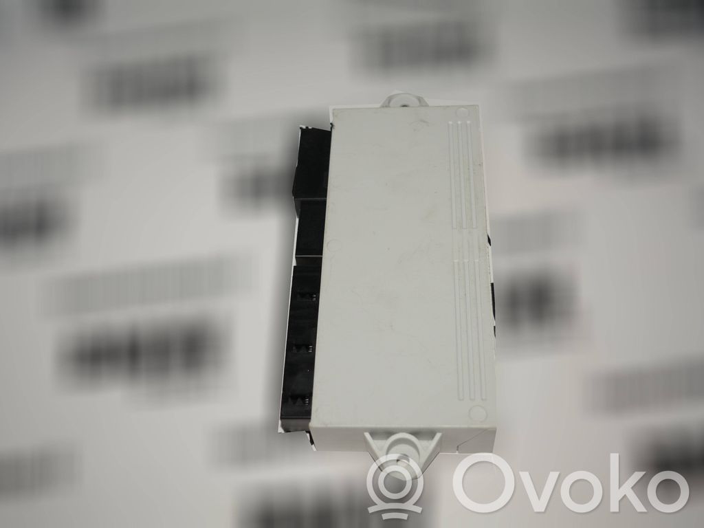Oven ohjainlaite/moduuli   6922263