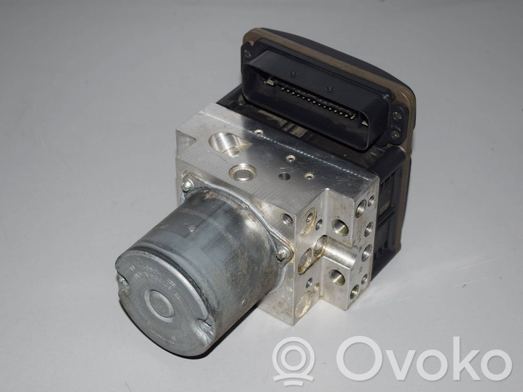 BMW X5 E70 ABS Pump 