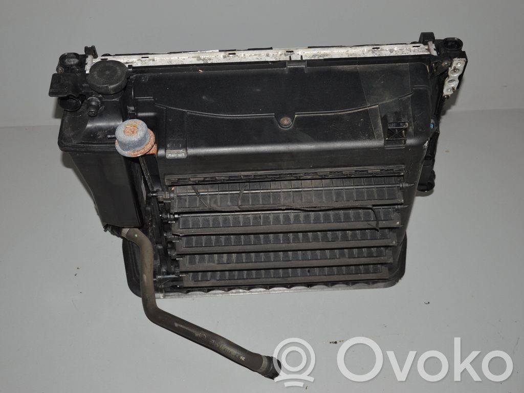 BMW 3 E46 Radiatorių komplektas 