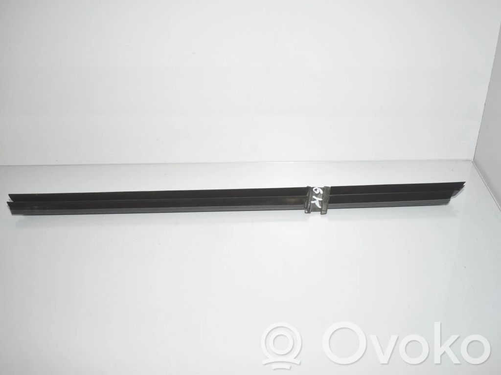 BMW 5 F10 F11 Guarnizione in gomma finestrino/vetro portiera posteriore 