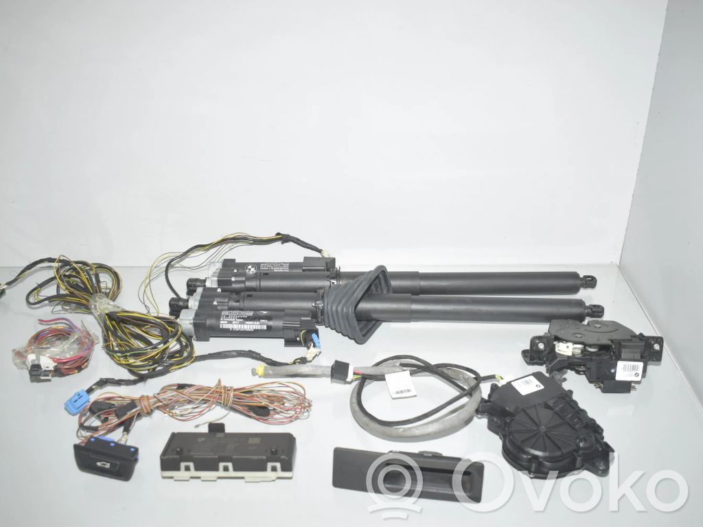 BMW 4 F36 Gran coupe Kit idraulico del portellone posteriore 