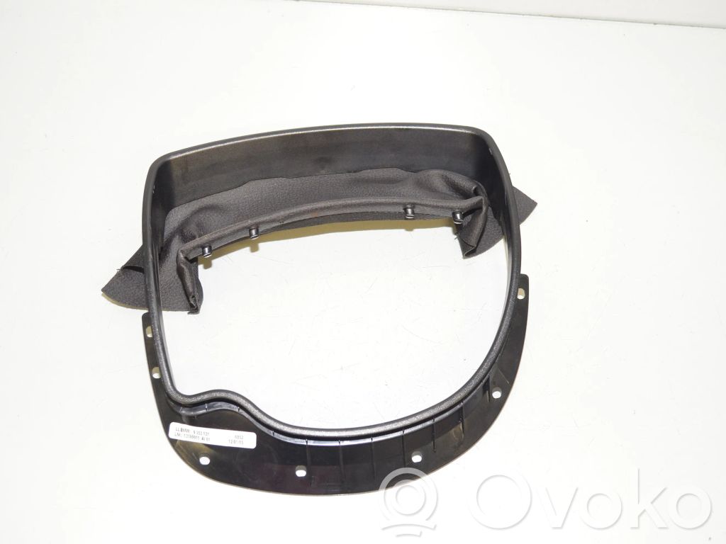 BMW 2 F22 F23 Moldura de la columna de dirección 
