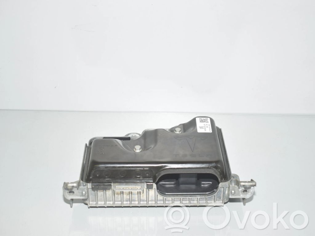 Tesla Model 3 Kėbulo modulis 
