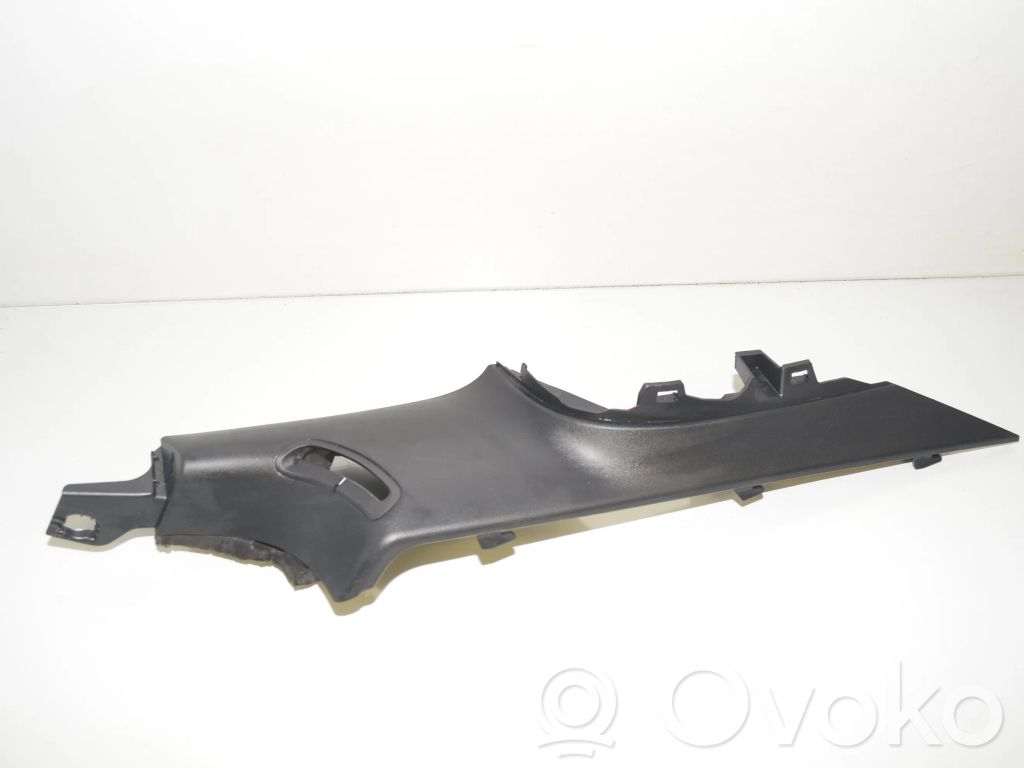 Tesla Model 3 (D)pillar trim (top) 