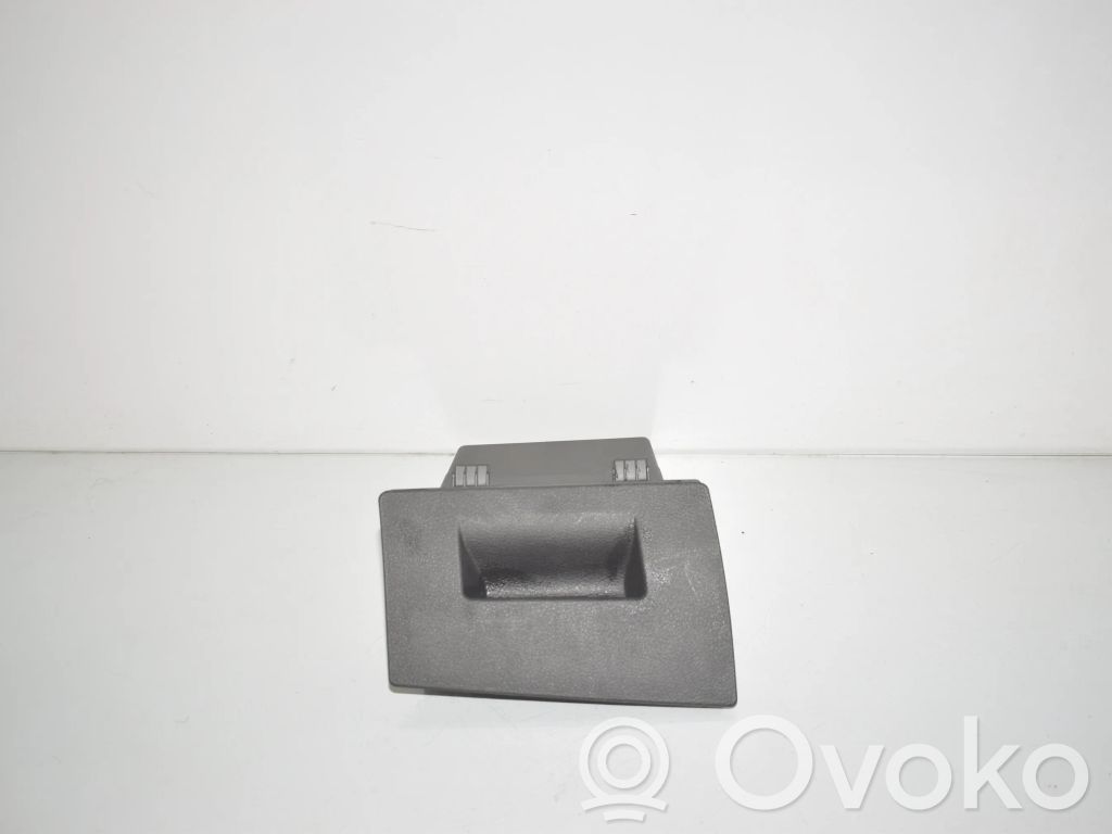 Schowek deski rozdzielczej   9262975,9316716,51459316716