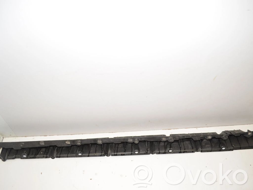 BMW X5 E70 Sill supporting ledge 