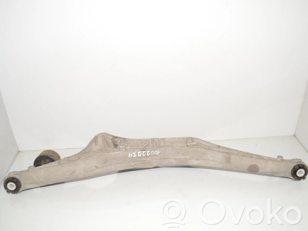 BMW 2 F46 Rear differential/diff mount bracket 