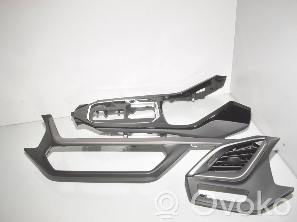 BMW 1 F40 Zestaw ozdobnych elementów wyposażenia wnętrz 