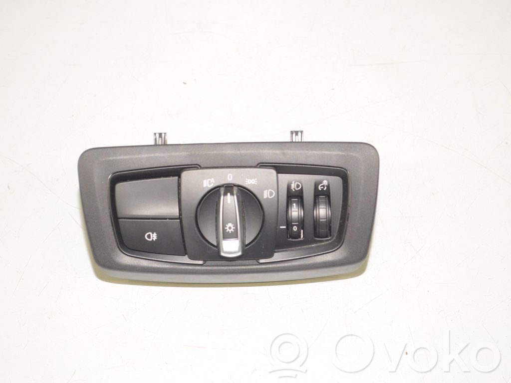 BMW 2 F45 Light switch 
