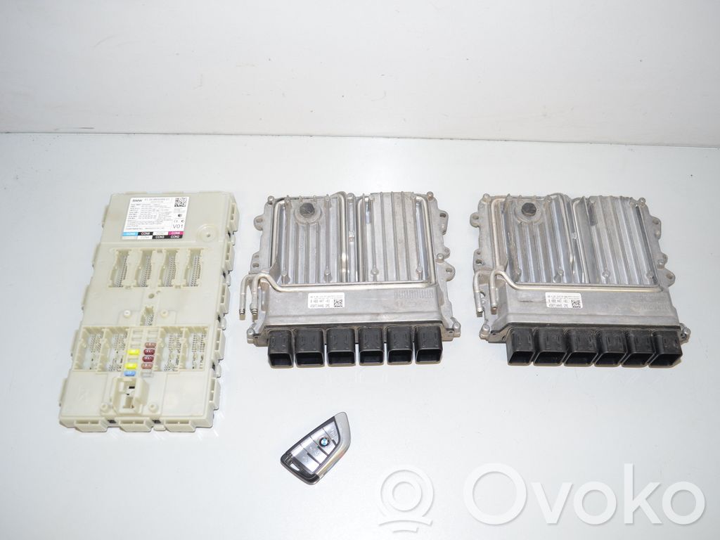 BMW 5 G30 G31 G38 Engine ECU kit and lock set 