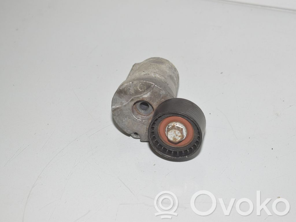 BMW 7 F01 F02 F03 F04 Diržo įtempėjas 