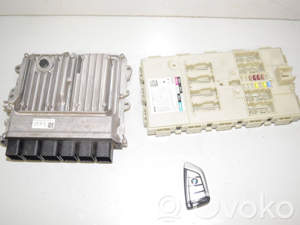 BMW 5 G30 G31 G38 Komputer / Sterownik ECU i komplet kluczy 