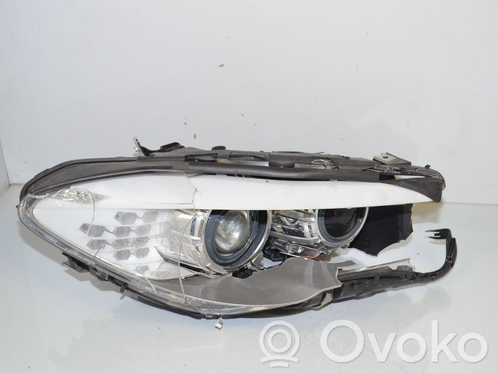 BMW 5 F10 F11 Lampa przednia 