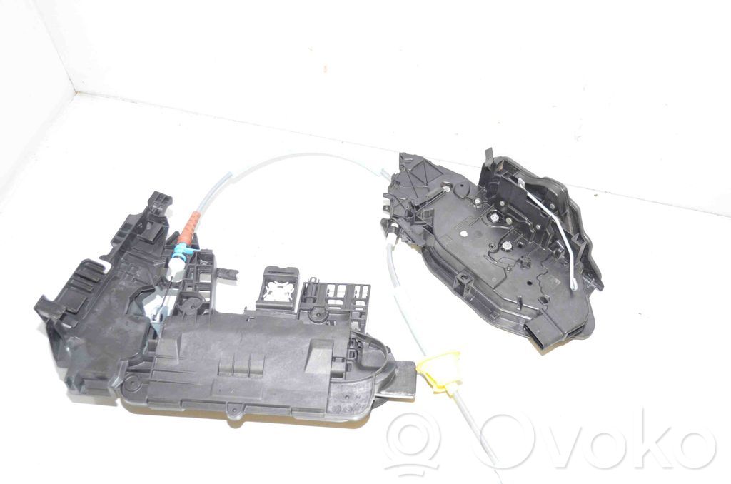 BMW 4 G22 G23 G24 G26 Priekšpusē slēdzene 