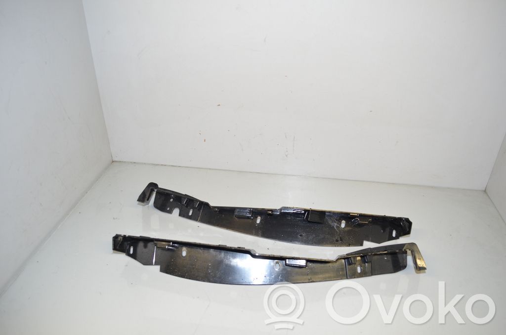 BMW i3 Fender mounting bracket 
