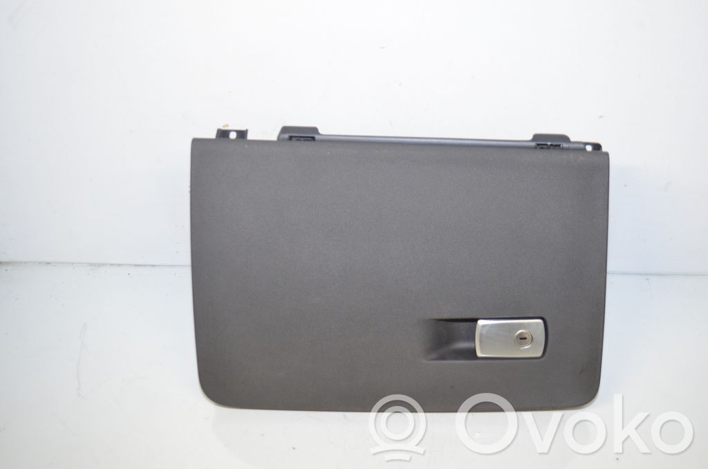 BMW X3 G01 Glove box 