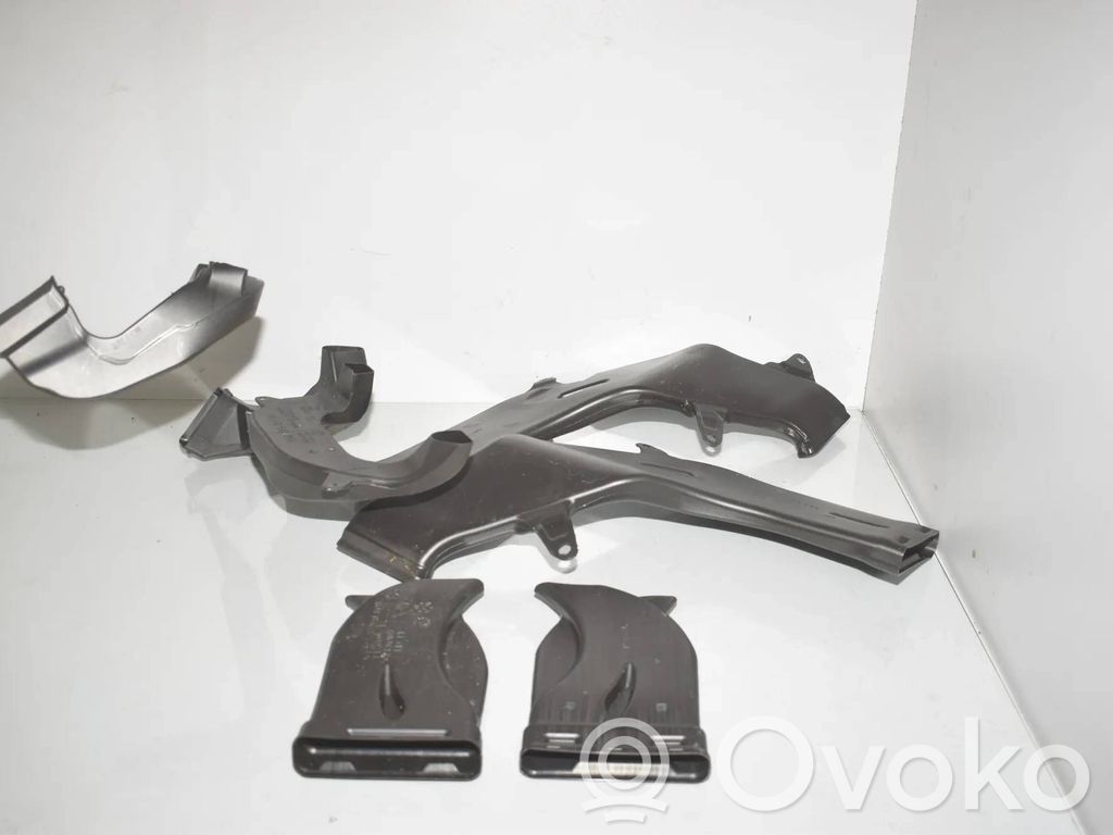 BMW 2 Active Tourer U06 Bocchetta canale dell’aria abitacolo 