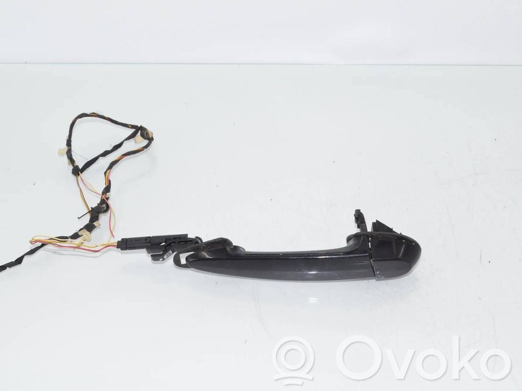 BMW X3 F25 Klamka zewnętrzna drzwi przednich 