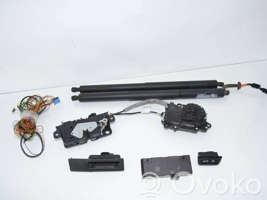 BMW X1 F48 F49 Set acționare hidraulică hayon 
