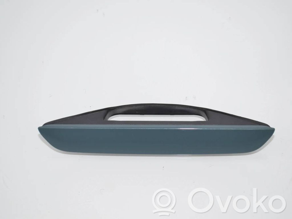 Manecilla externa puerta trasera   5A735E6,5A68ED9,51215A68ED9,51215A68EC9,5A68EC9