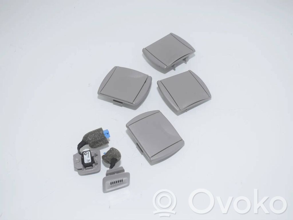 Plastikowe elementy podsufitki   9263744,9169776,9169773,51447238043,51449202493,51449202494,51449202502,7238043,84109181410,84109263744,9169744,9169775,9181410,9202493,9202494,9202502