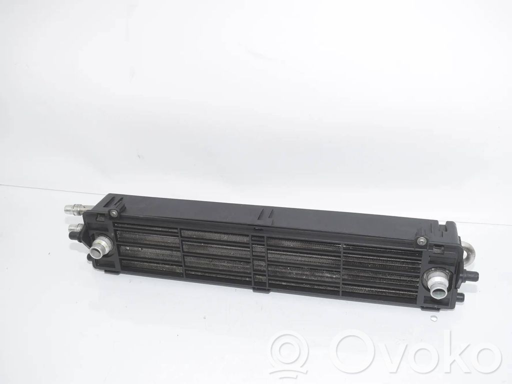 BMW X6M F86 Dzesēšanas šķidruma radiators 