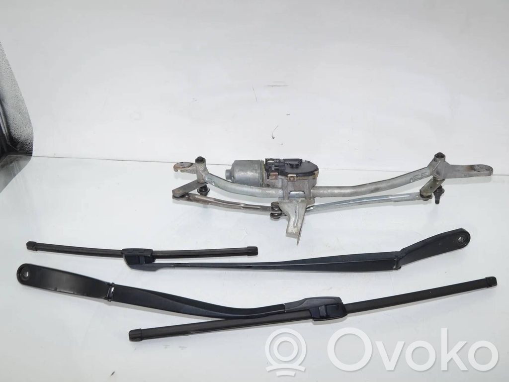 BMW 5 F10 F11 Mechanizm i silniczek wycieraczek szyby przedniej / czołowej 