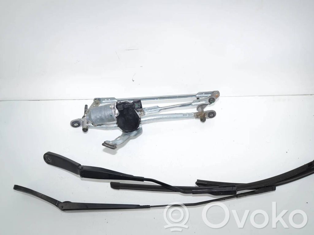 BMW X1 F48 F49 Tiranti e motorino del tergicristallo anteriore 