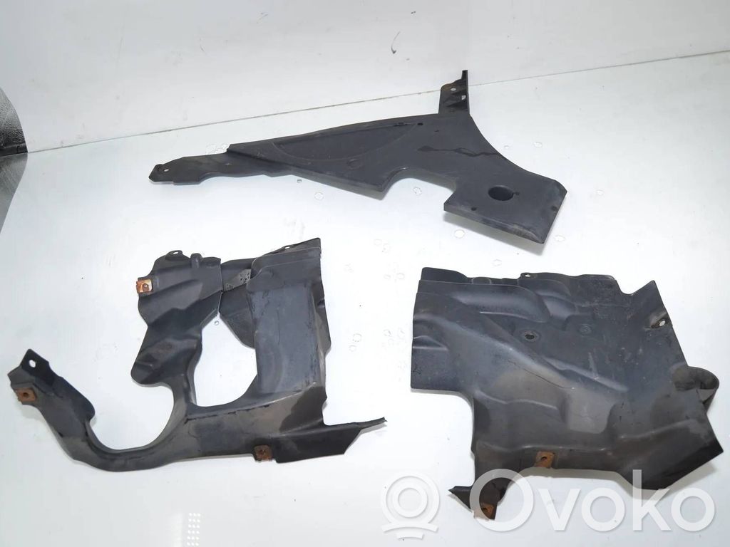 BMW 5 F10 F11 Capac/apărătoare spate inferioară 
