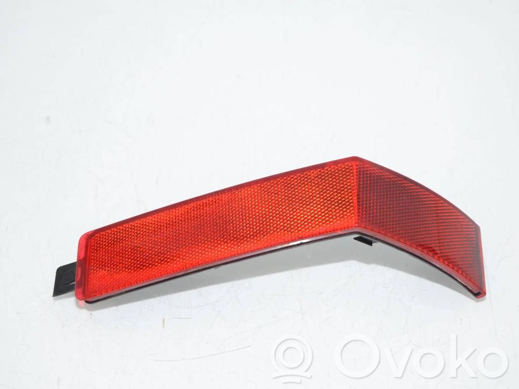 Odblask lampy tylnej   7C0945105