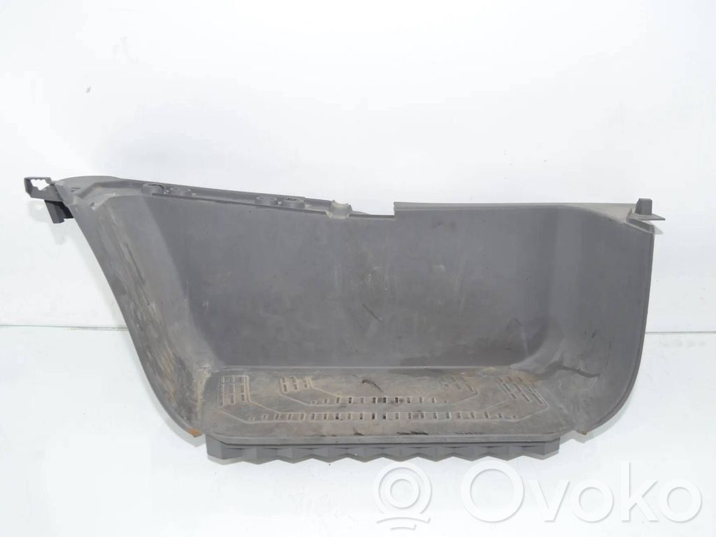 Volkswagen Crafter Copertura del rivestimento del sottoporta anteriore 
