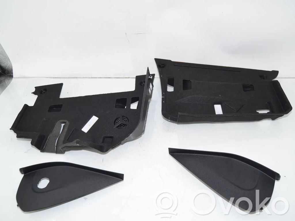 BMW 5 G30 G31 G38 Element deski rozdzielczej / dół 